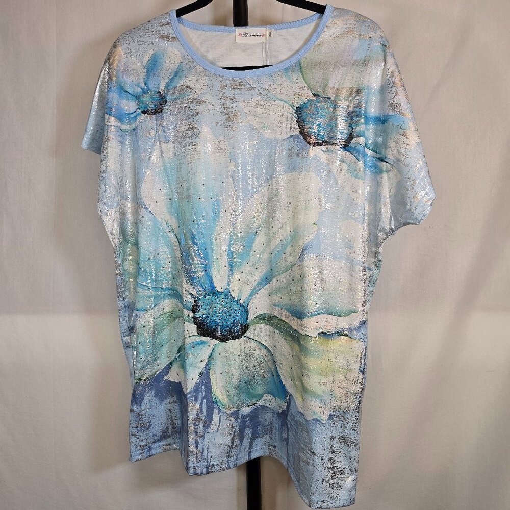 Plus Shimmering Floral Print Short Sleeve Shirt